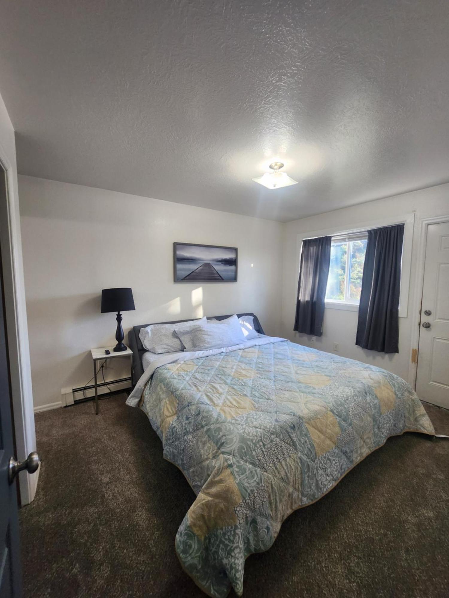 Newly Furnished Relaxing Stay Фэрбанкс Экстерьер фото